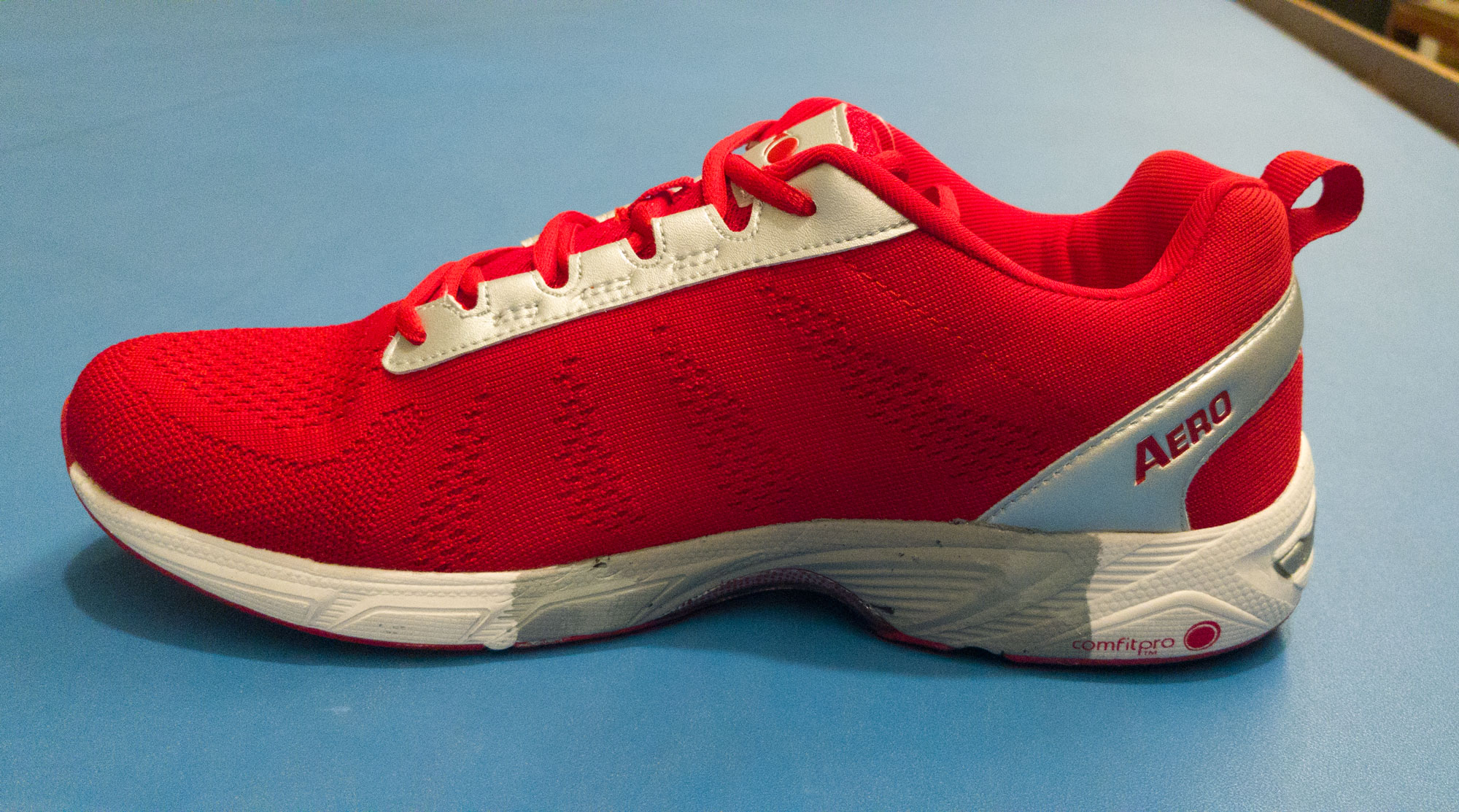 AERO NIRVANA MENS BOWLS SHOES